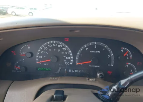 2000 Ford F-150 Lariat/Xl/Xlt from USA, damaged, VIN 2FTRX07L3YCA93104